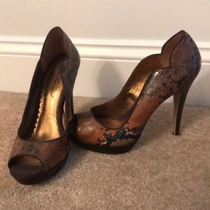 Animal skin heels, 9
